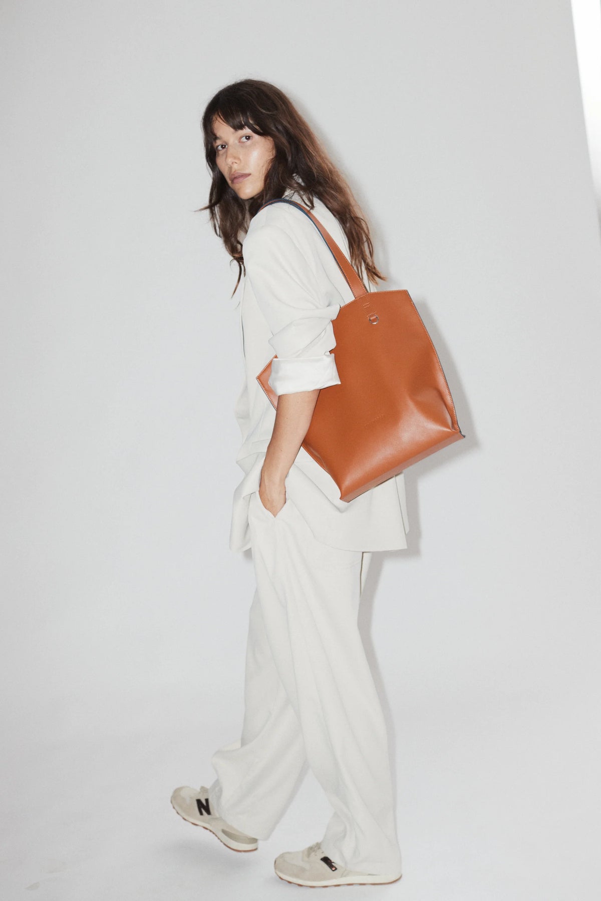 The Florence Tote - Tan