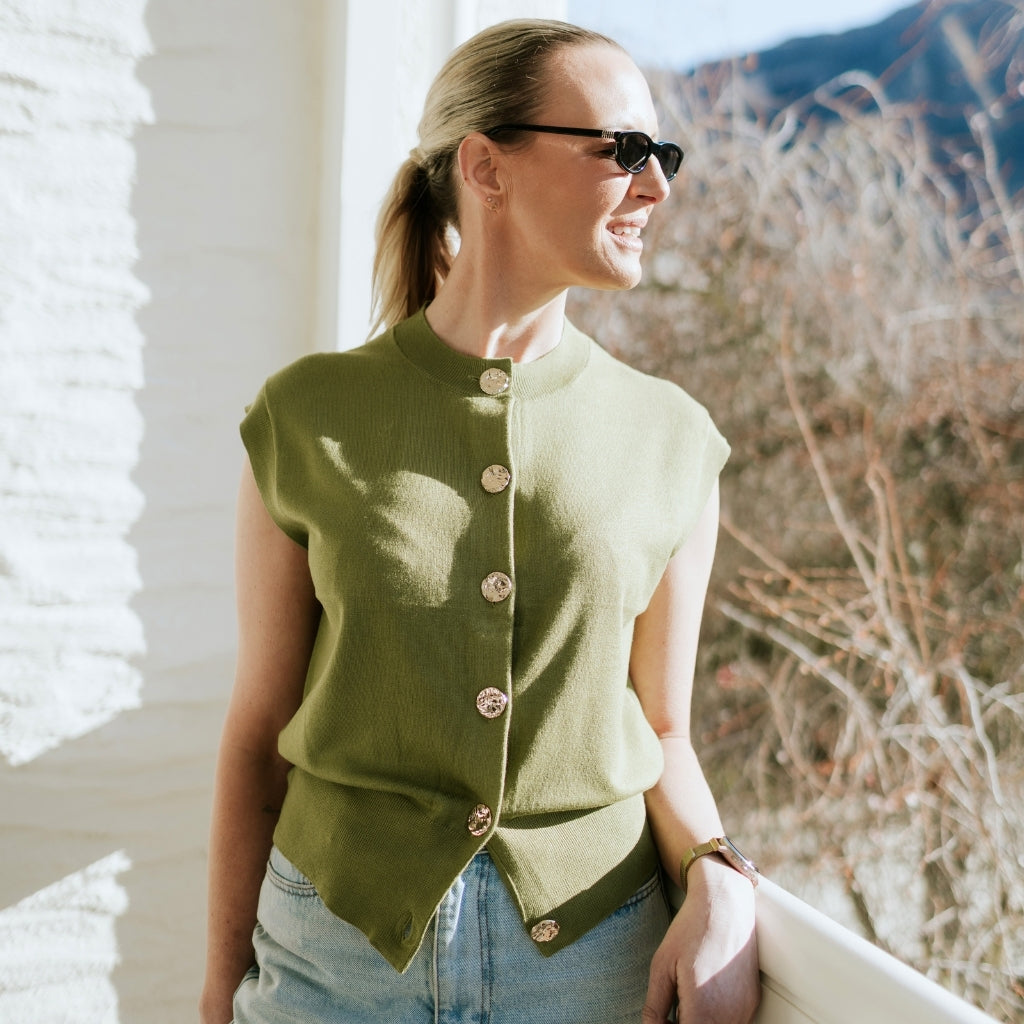 Camilla - Womens Sweater Vest || Avocado