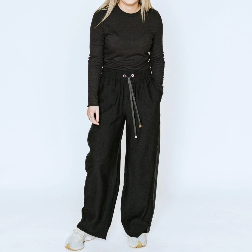 Indiana Women&#39;s Wide Leg Pant || Black with Satin