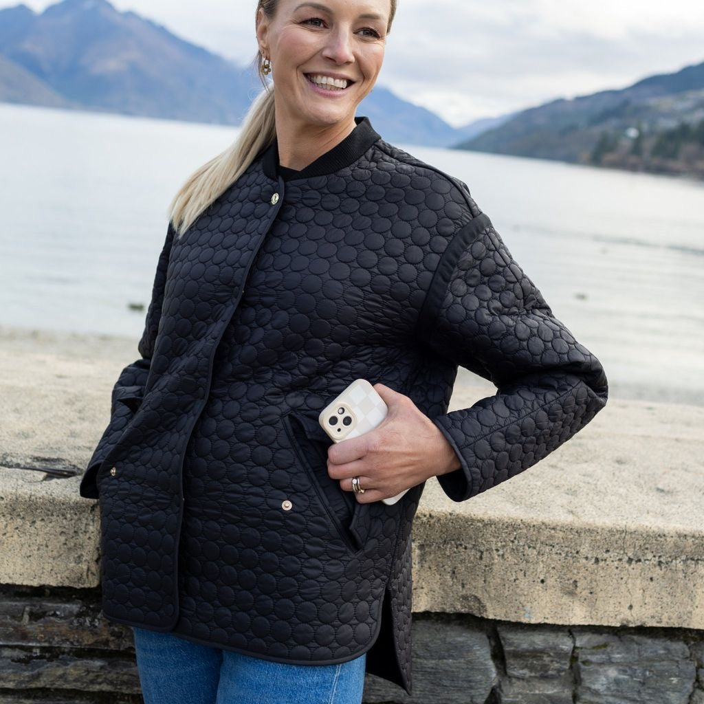 Tilly - Women's Quilt Bomber || Black