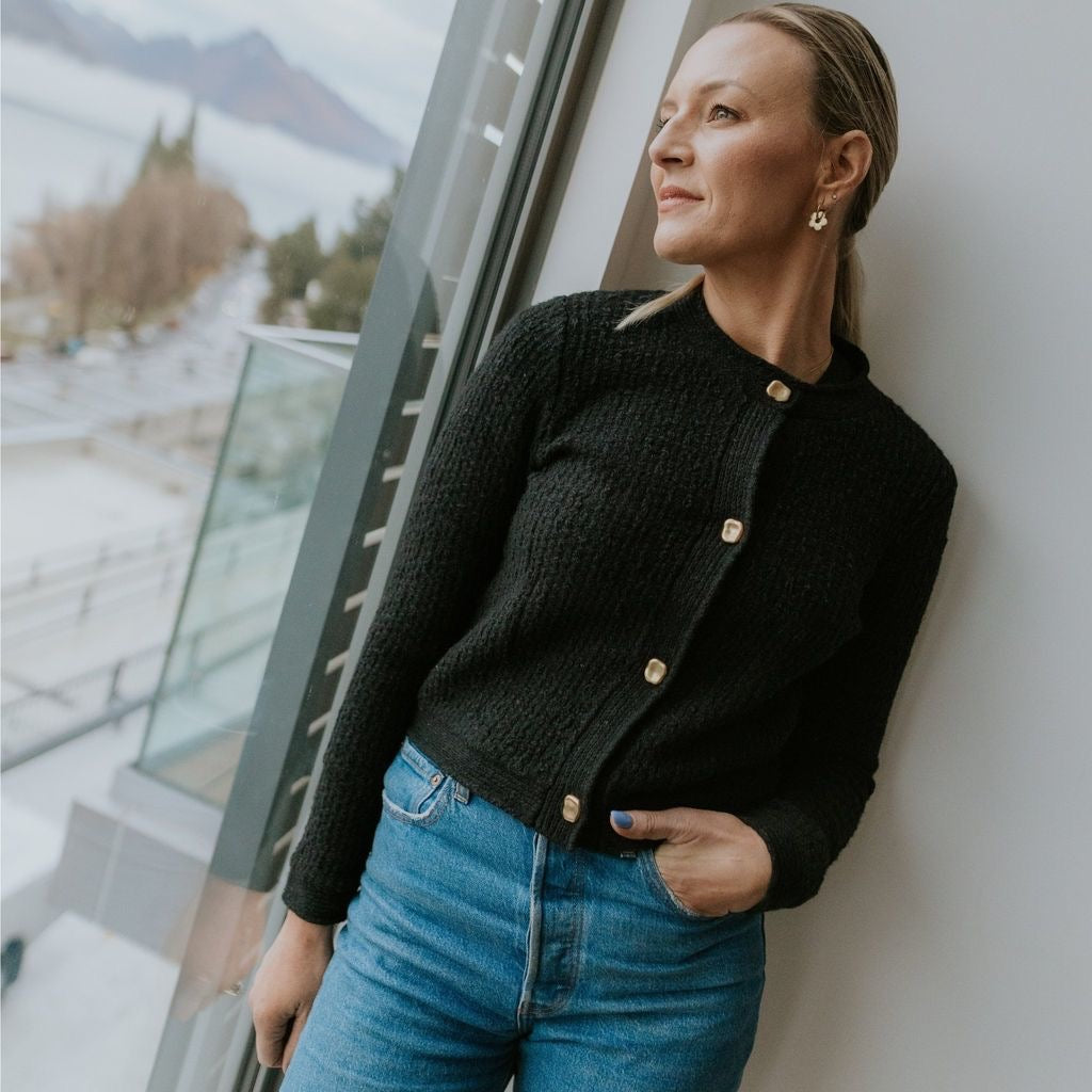 Vivian - Women's Cardigan || Black