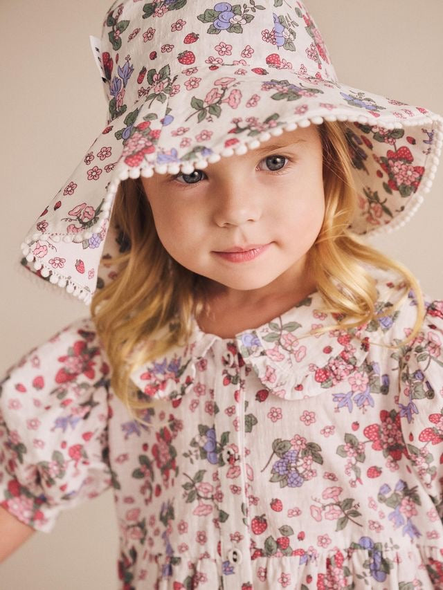 Strawberry Garden Sunhat || Cream