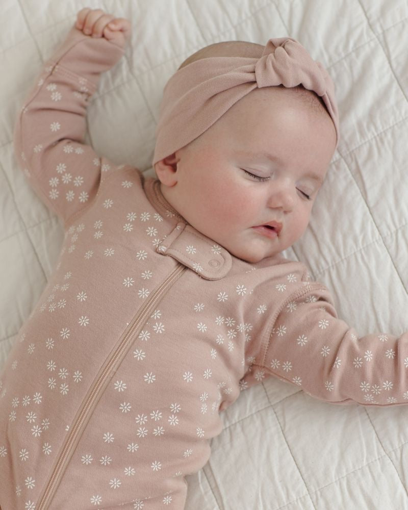 Zip Long Sleeve Sleeper || Mauve Ditsy