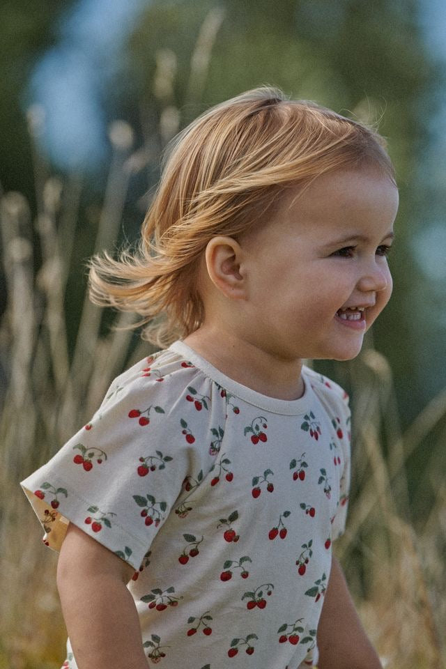 Faye Tee || Strawberry Blush