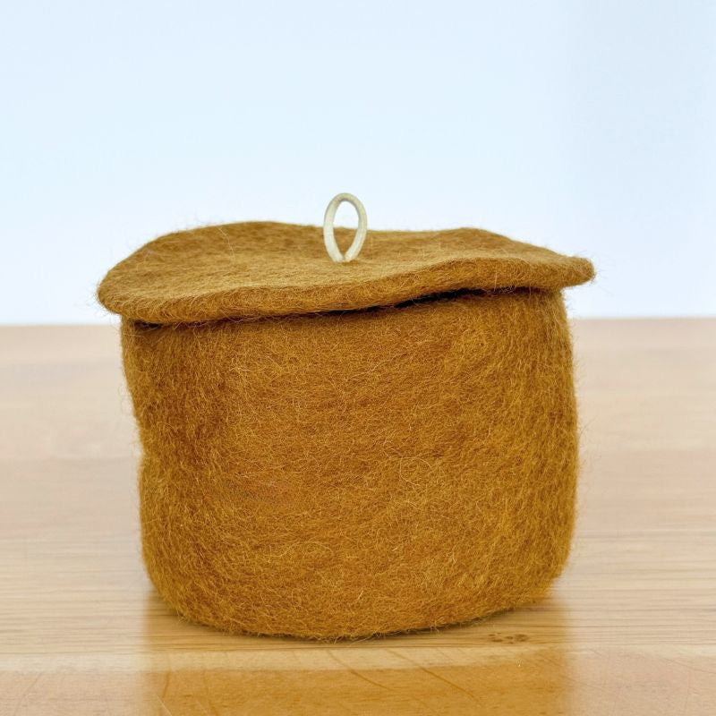 Felted Pot With Lid