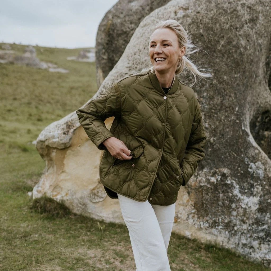 Talei Women&#39;s Quilt Bomber || Loden