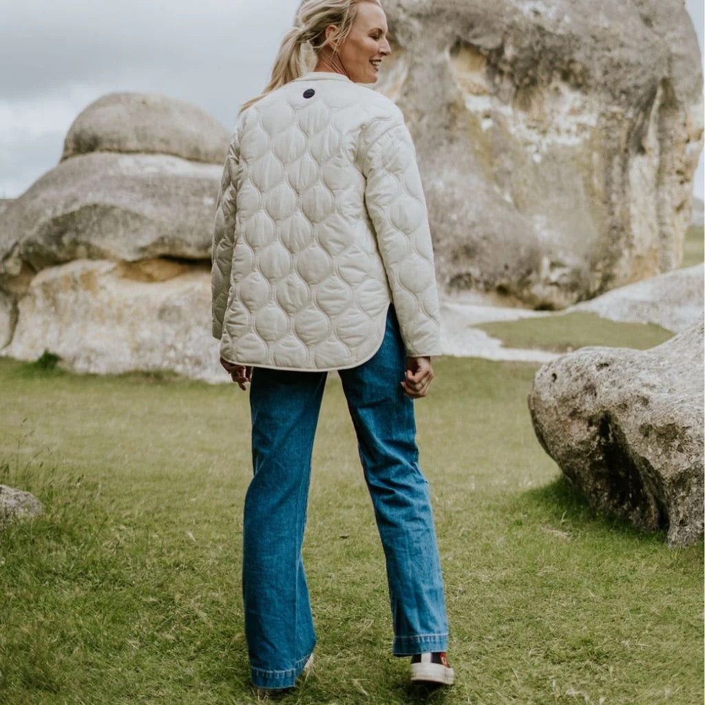 Talei Women&#39;s Quilt Bomber || Cream