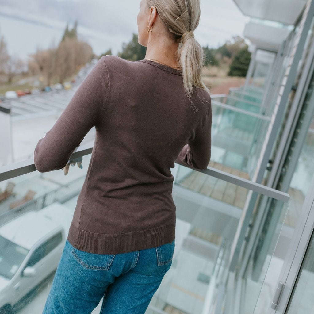 Nicki - Women's Knit Sweater || Cocoa Powder