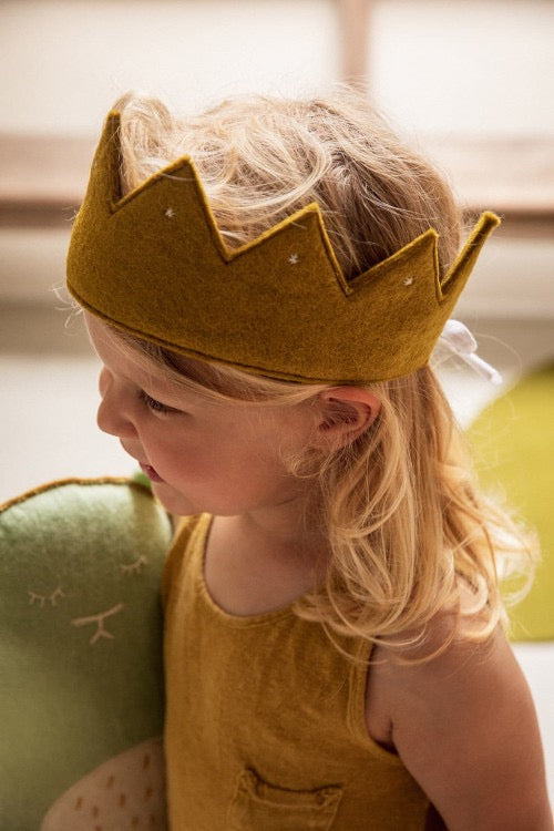 Rani Crown || Medium