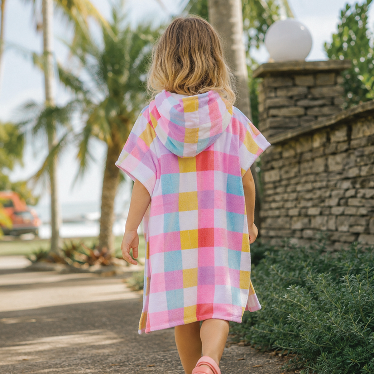 Hooded Towel || Pop Gingham