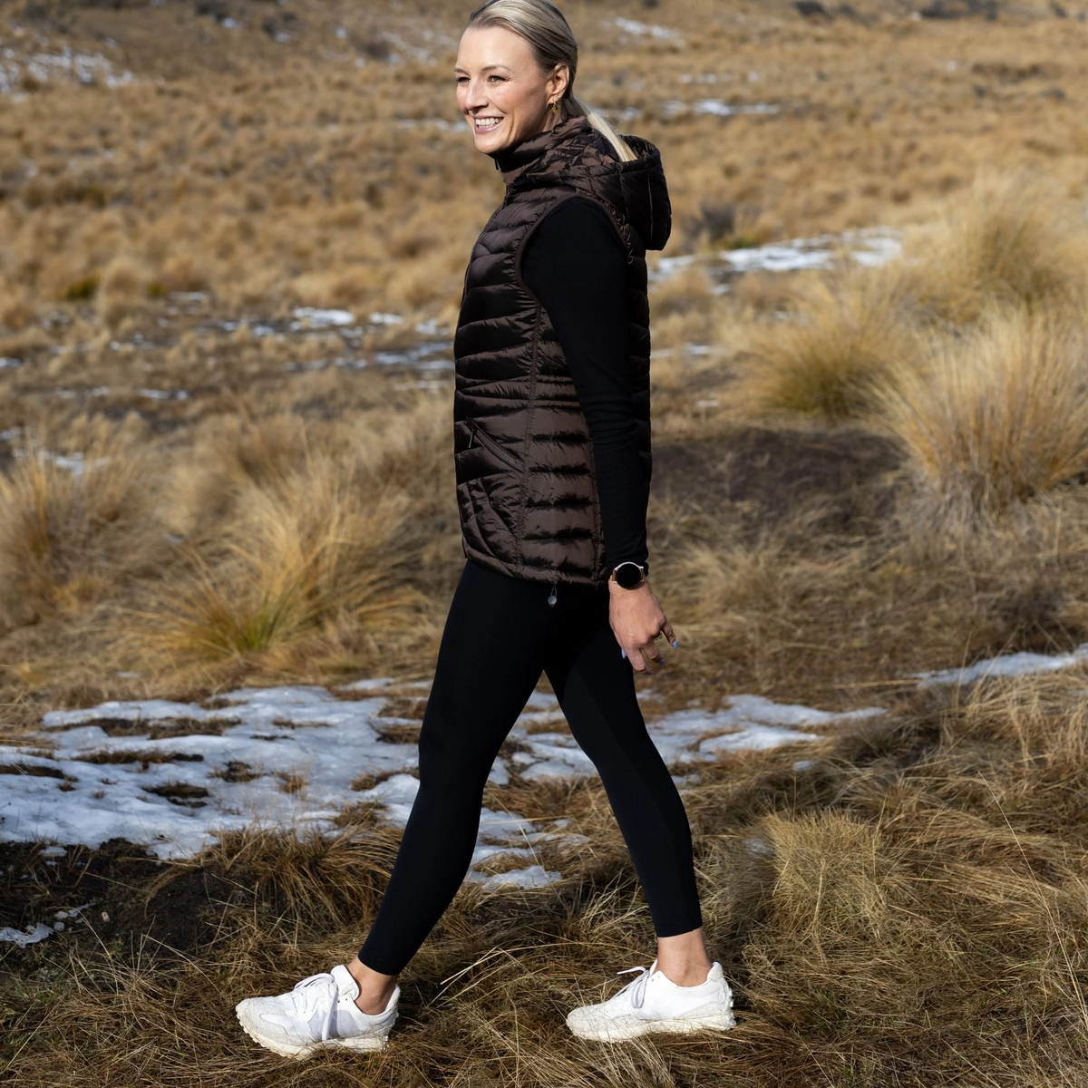 Mary Claire - Women's 90/10 Packable Down Vest || Chocolate