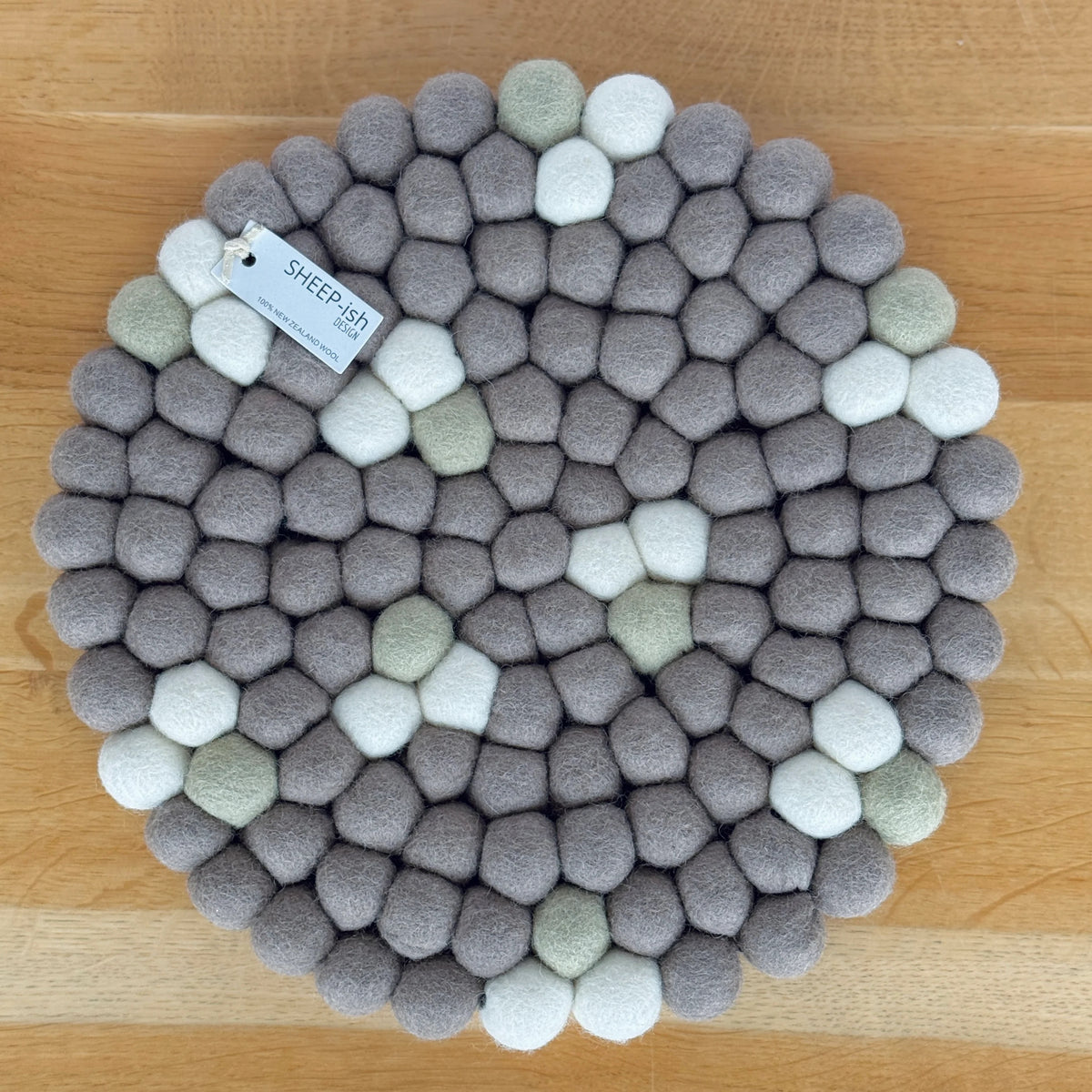 Felt Ball Pot Stand