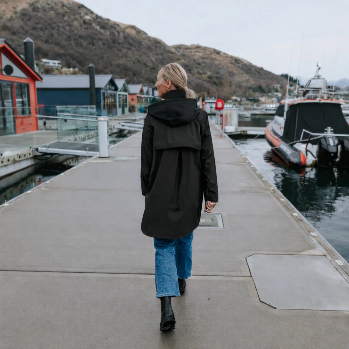 Billie - Women's PU Coated Raincoat || Black with Choc Houndstooth