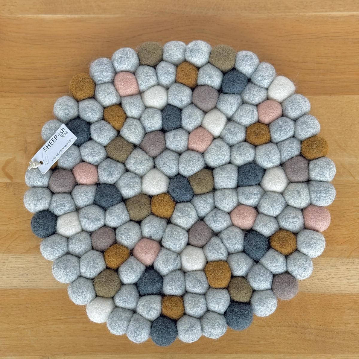 Felt Ball Pot Stand