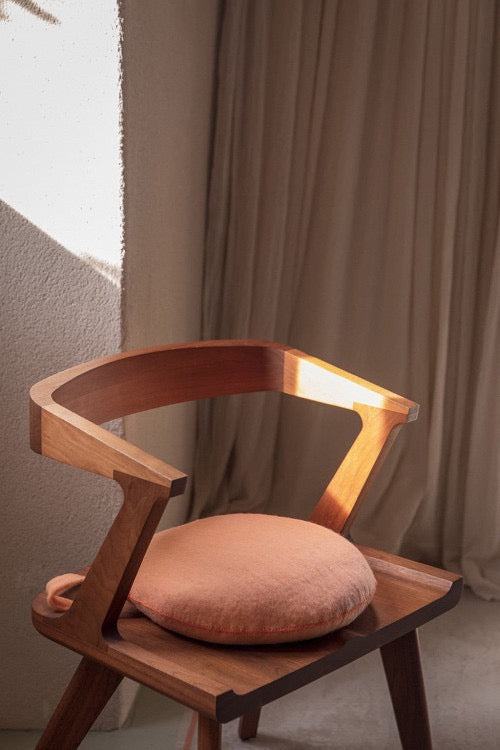 NOMAD CUSHION-Felt &amp; kapok