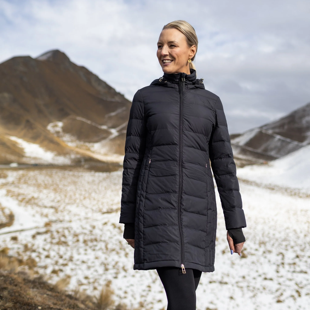 Sydney - Women's 90/10 Packable Down Coat || Black