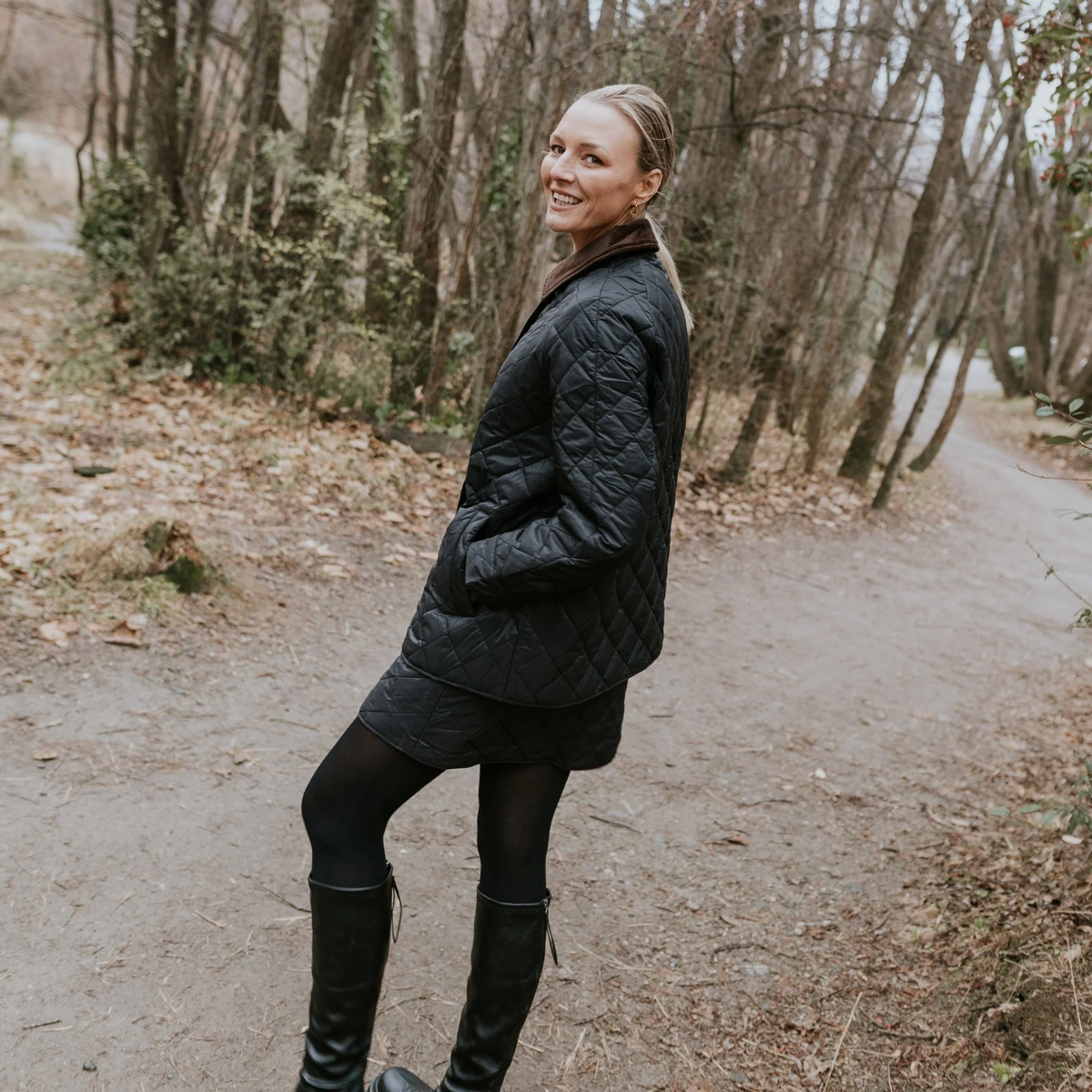 Daisy - Women's Quilted Jacket || Black