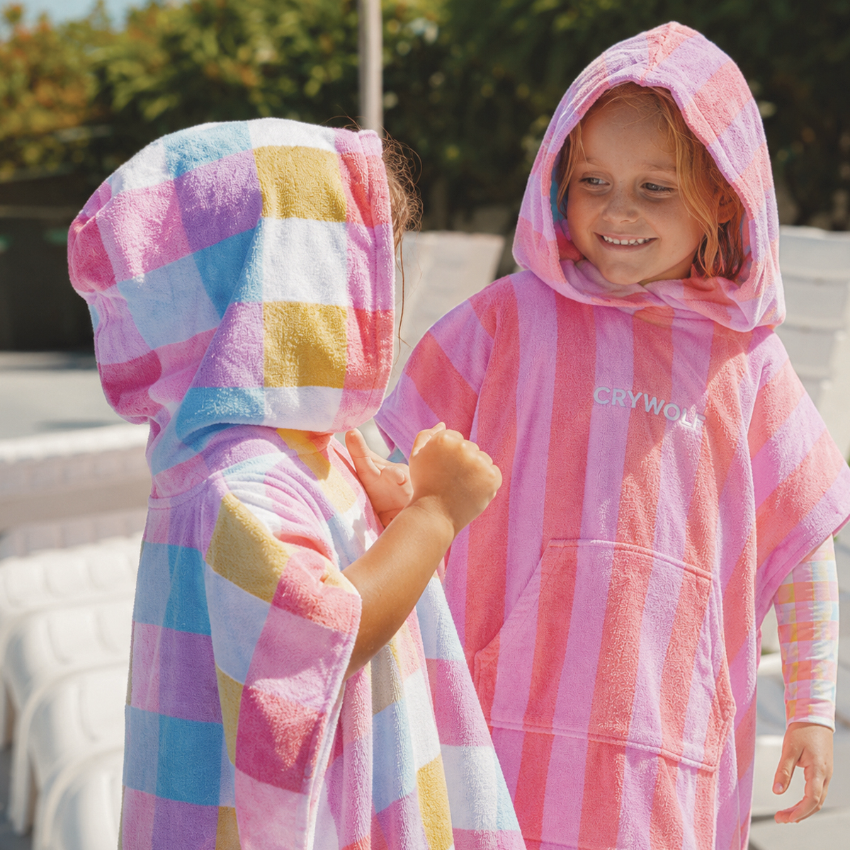 Hooded Towel || Flamingo Stripe