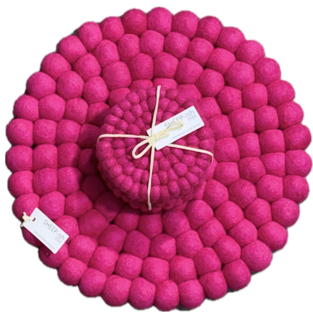 Felt Ball Pot Stand