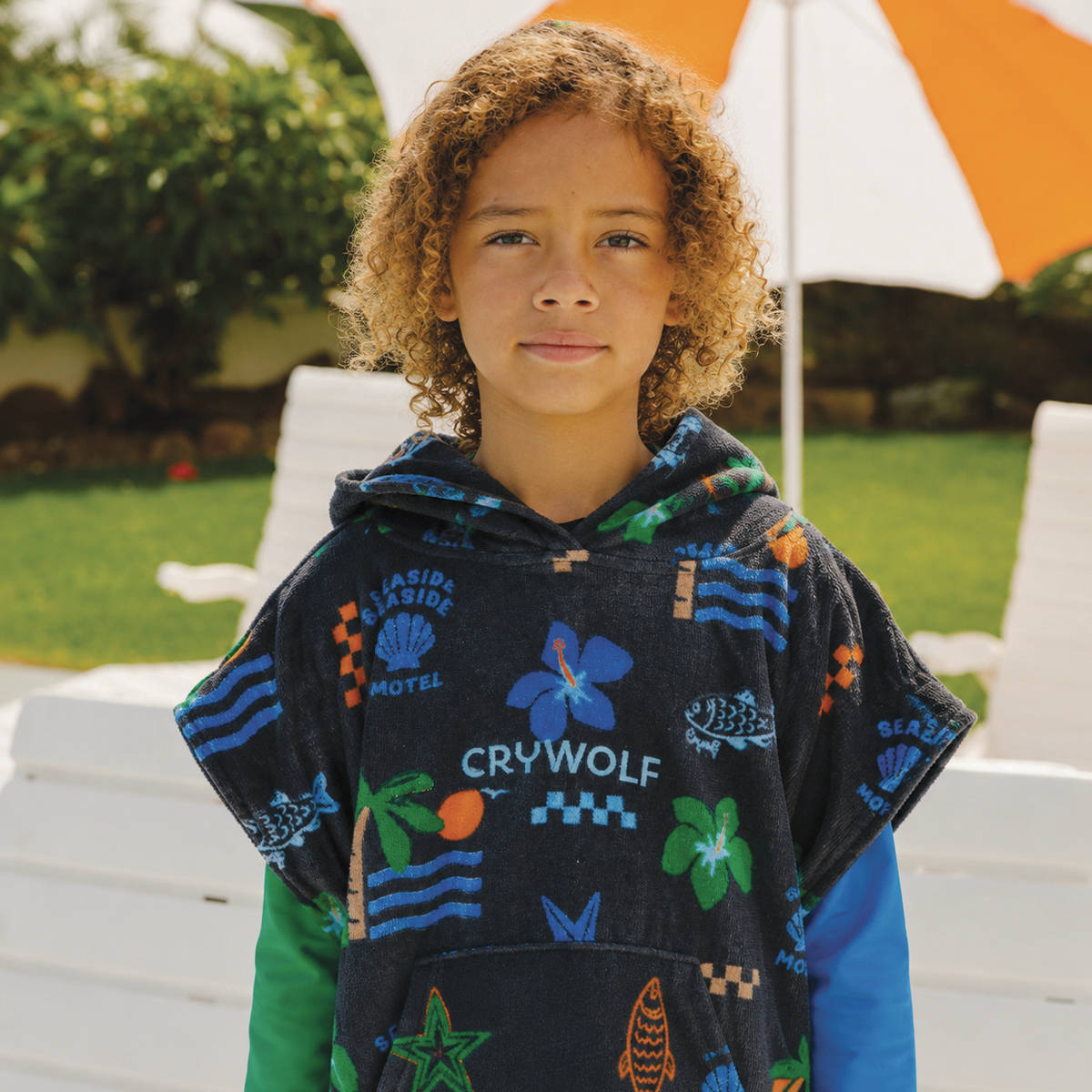 Hooded Towel || Seaside Motel