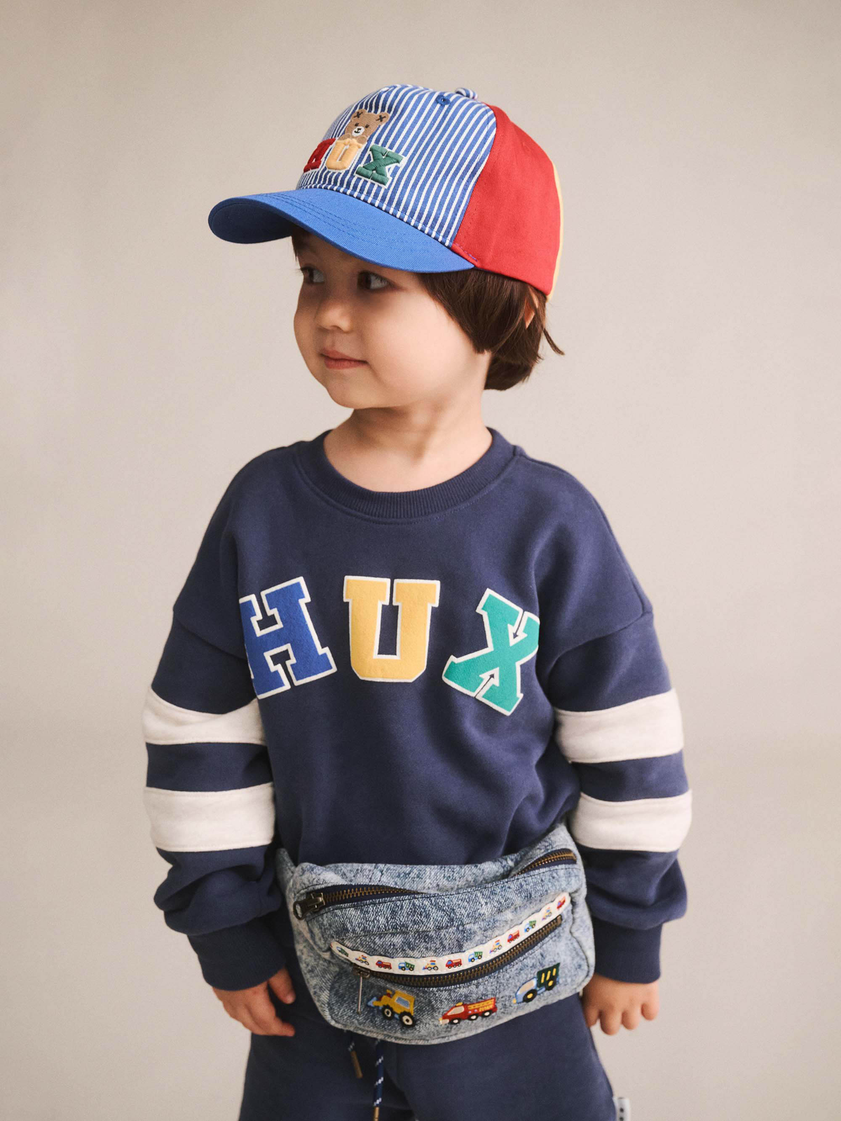 Hux Flocked Spliced Sweatshirt || Navy