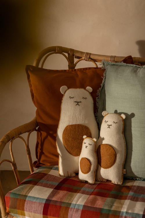 Grizzly Pasu Cushion || Natural