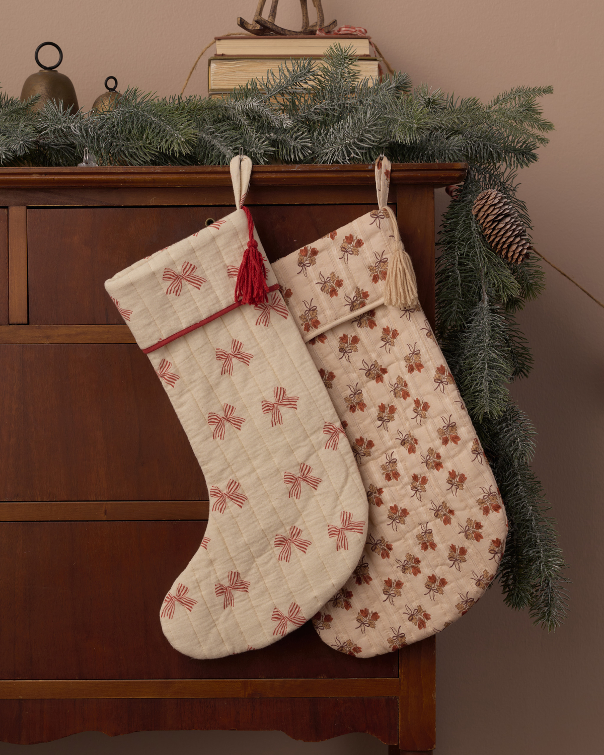 Christmas Stocking || Peppermint Bows