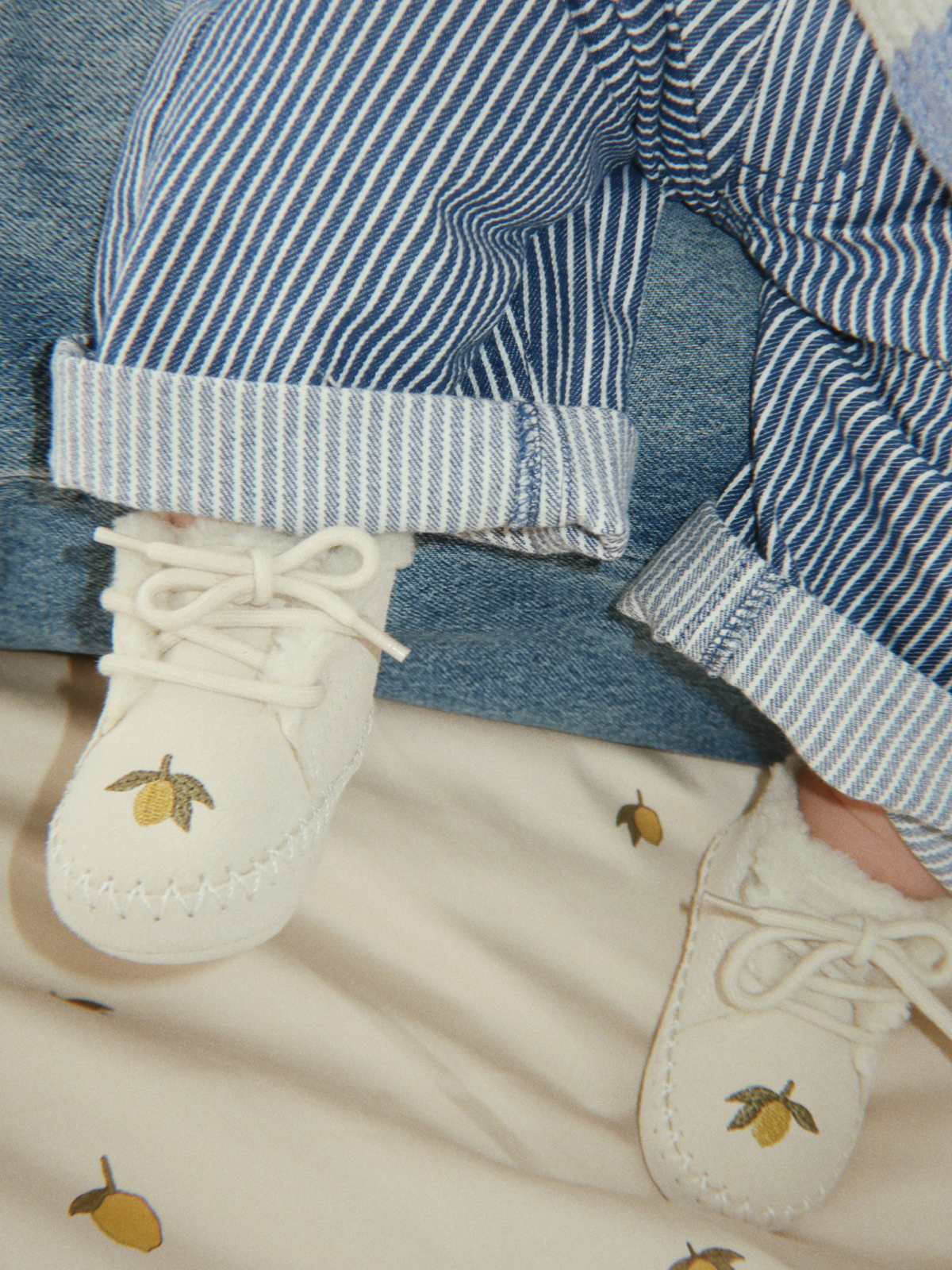 Baby VEJA x Konges Sløjd Suede Shoe || Pierre