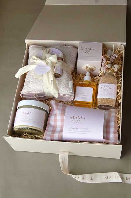 Pregnancy Self Care for Mama Gift Box