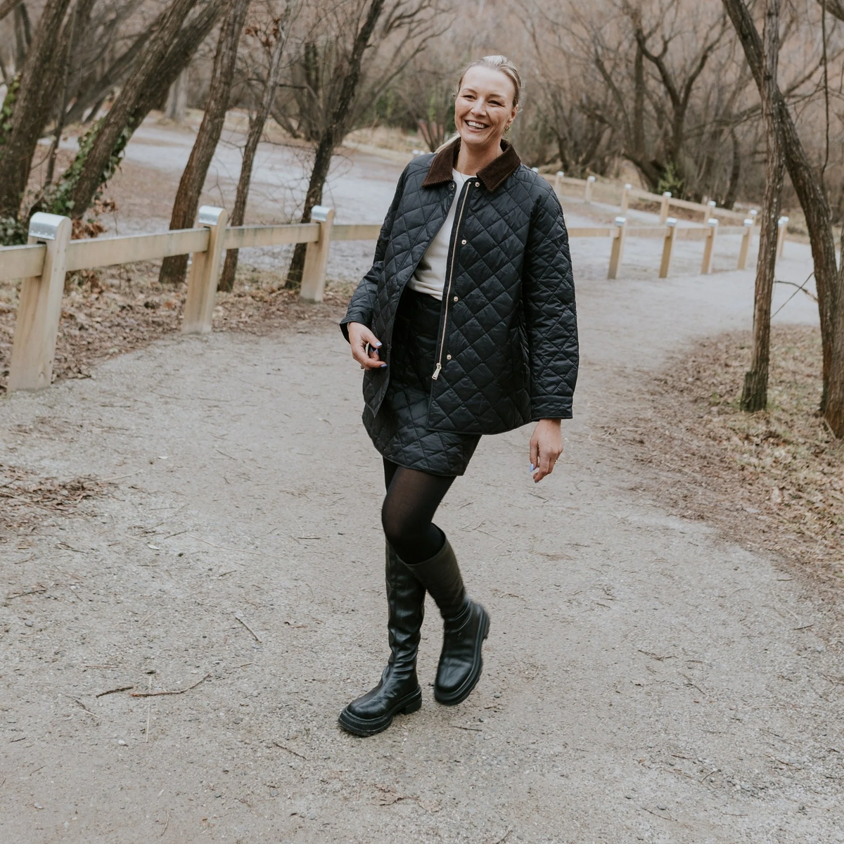 Daisy - Women's Quilted Jacket || Black
