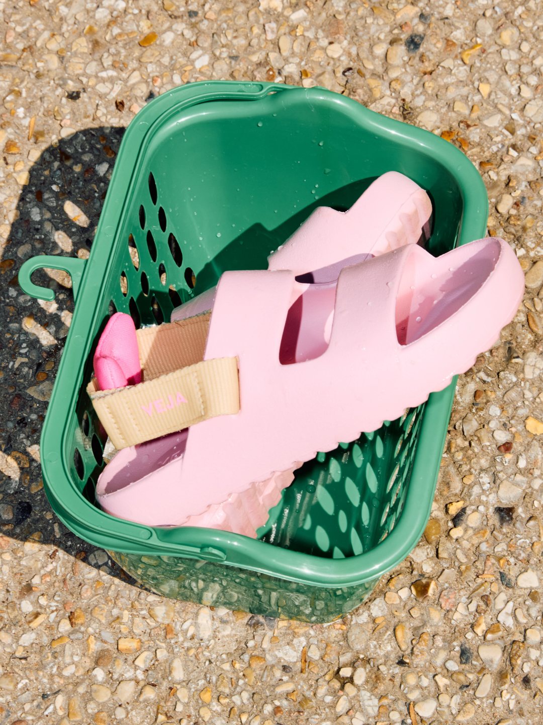 VEJA Mini Etna E.V.A Sandal || Guimauve