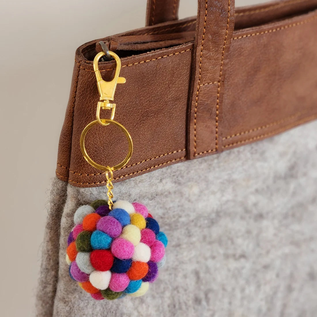 Feltball Key Ring || Rainbow