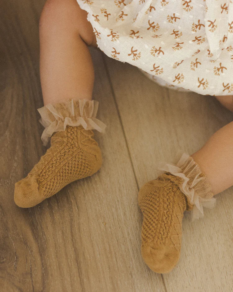 Ruffle Socks || Ivory\Golden