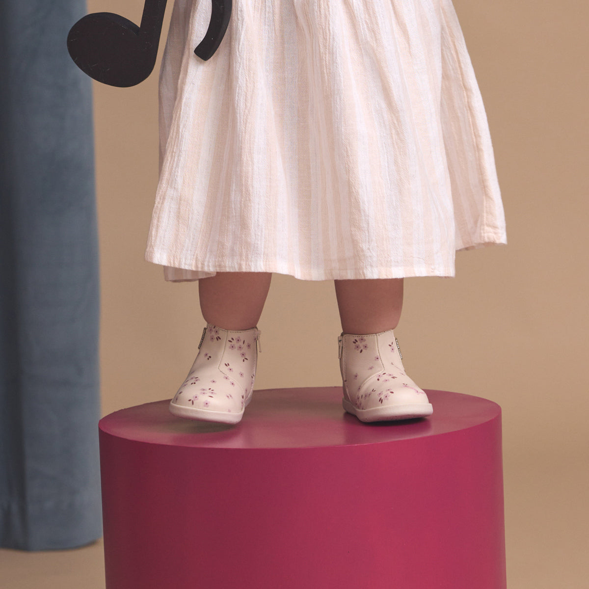 Charlie Boot || Winter Bloom