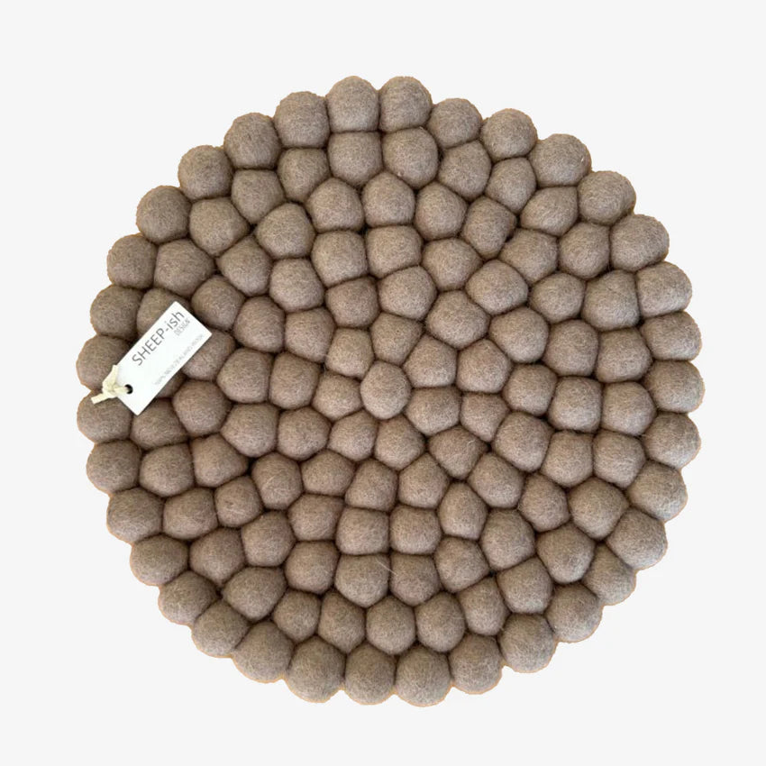 Felt Ball Pot Stand