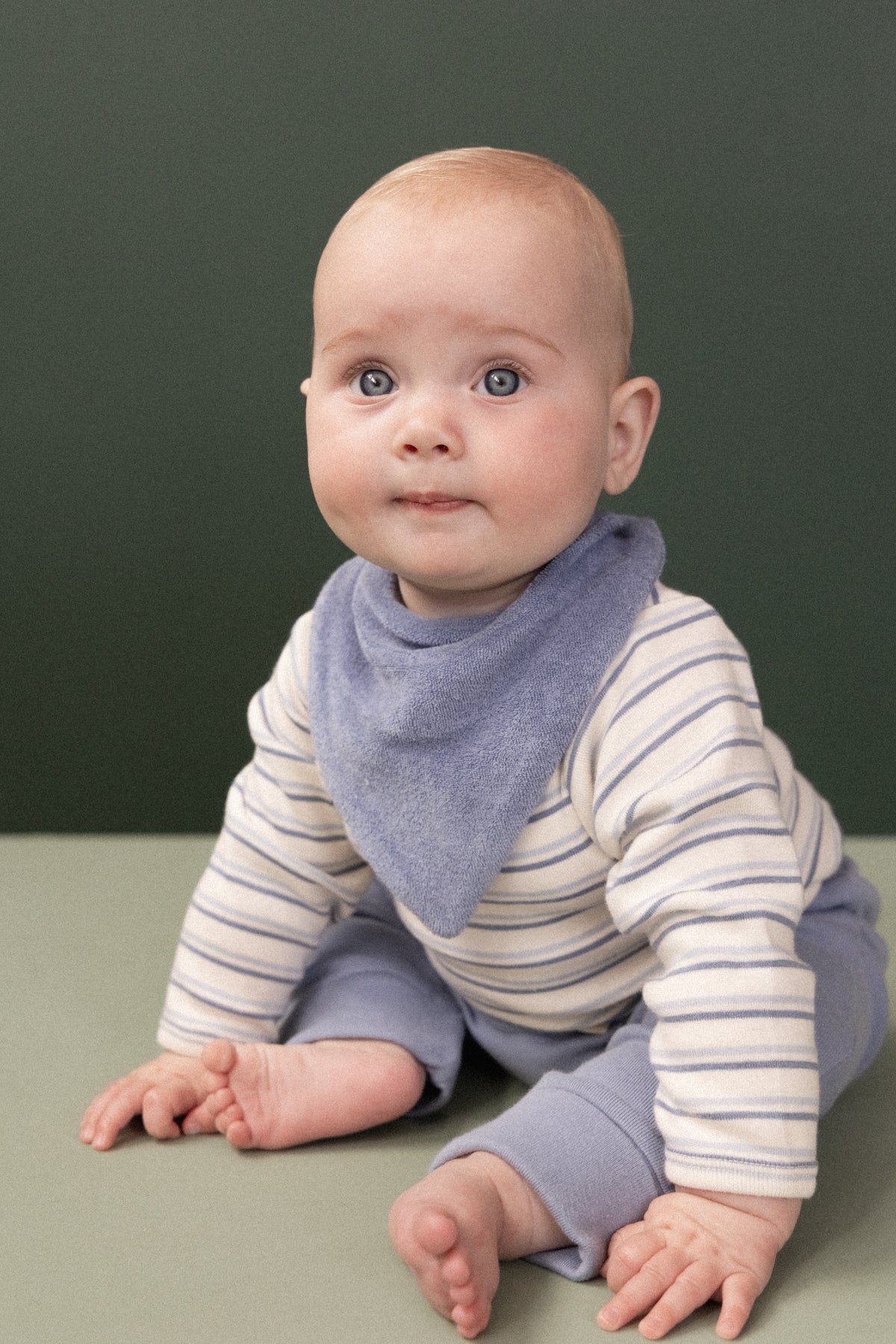 Triangle Bib Terry || Dusky Blue