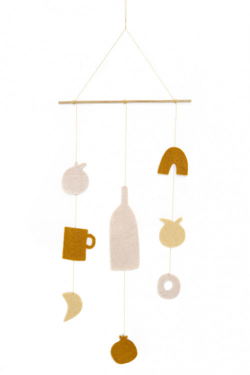 April Wall Hanging Decoration || Gold