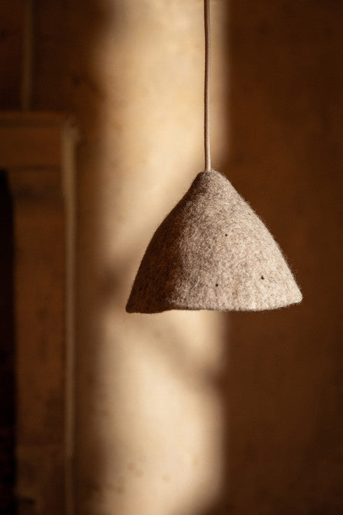 Reversible Tipi Lampshade S || Natural/Light Stone