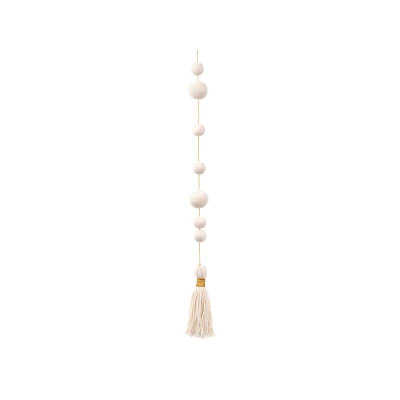 PEARLS + POMPOM HANGING - William Bee